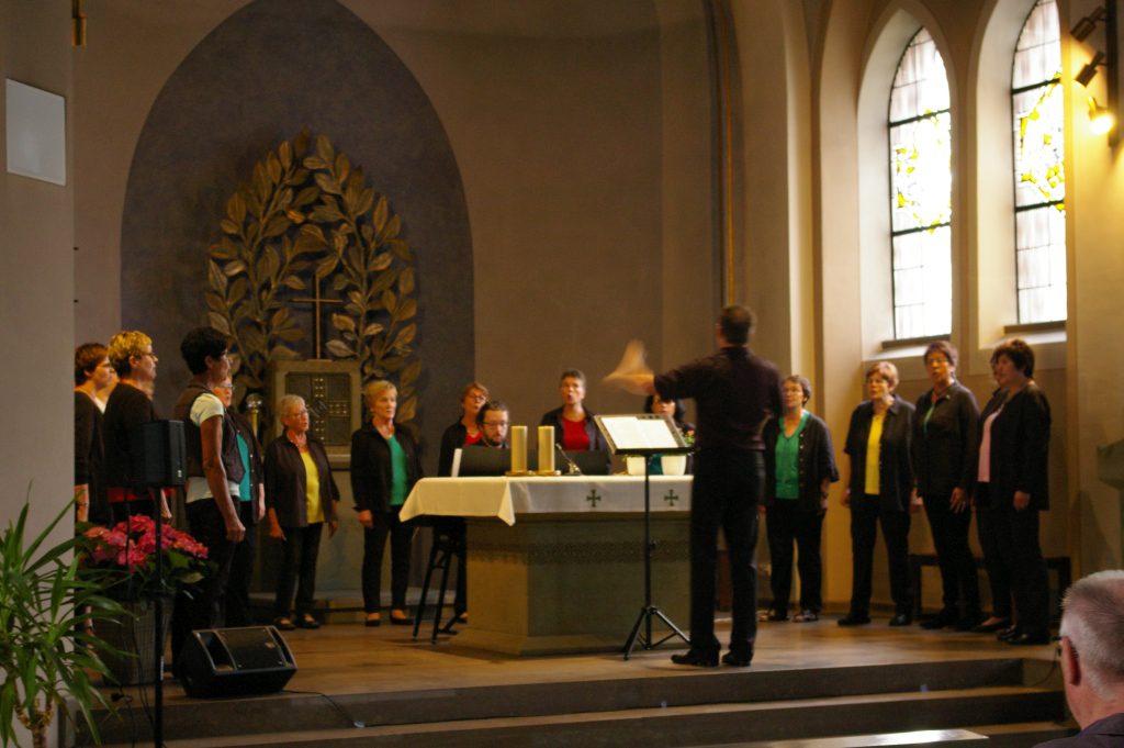 "Cantare" eröffnet das Konzert